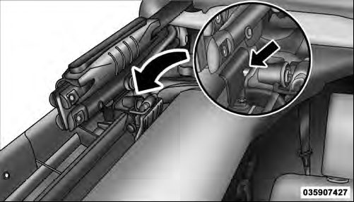 2. Engage header latches.